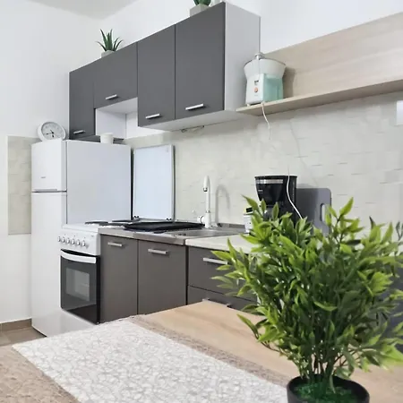 Διαμέρισμα Lexi *